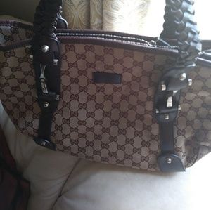Vintage 80's Italian bought Gucci handbag